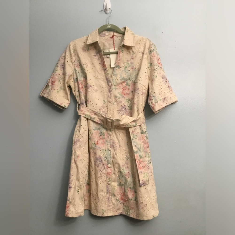 SOLITAIRE short sleeve floral eyelet dress